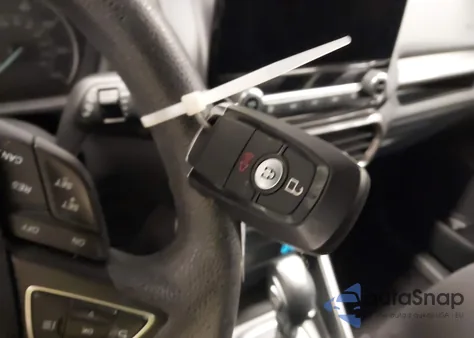 2021 Ford Ecosport Se z USA, uszkodzony, nr VIN MAJ6S3GL0MC406411